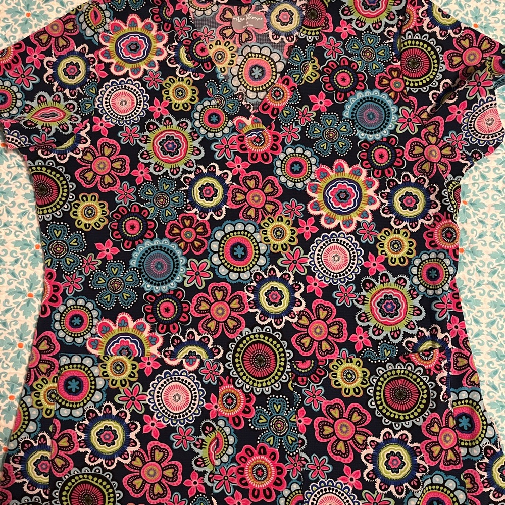 Scrub Top